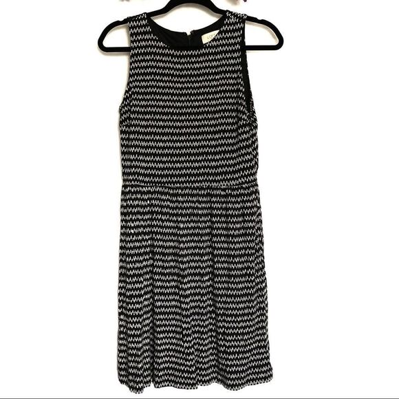 Loft Outlet patterned A-line swing dress - Picture 1 of 4